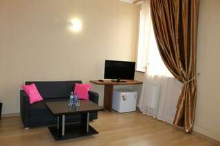 Гостиница Мона Лиза Нижний Новгород Улучшенный двухместный номер с 1 кроватью-6